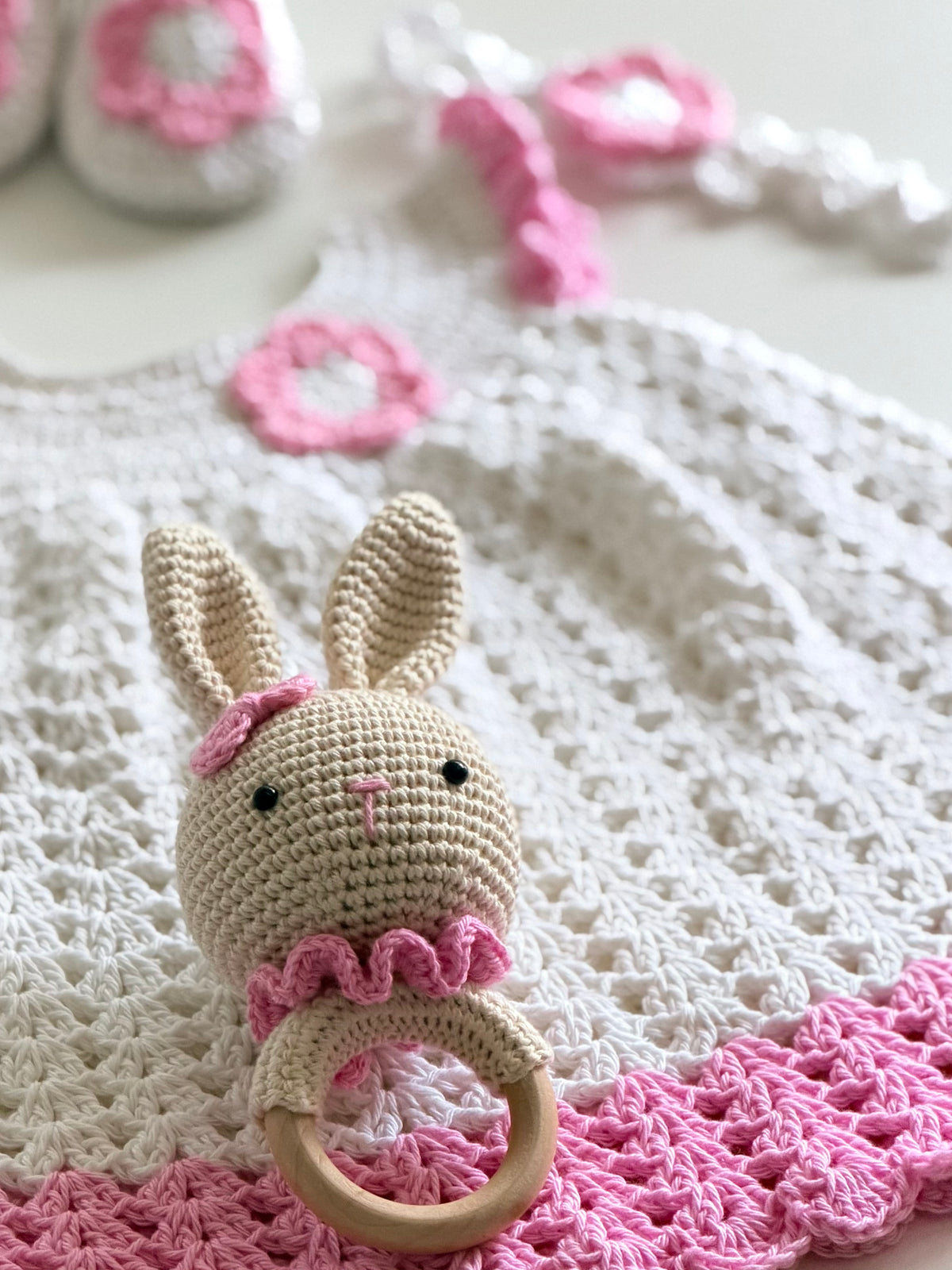 Crochet wooden rattle