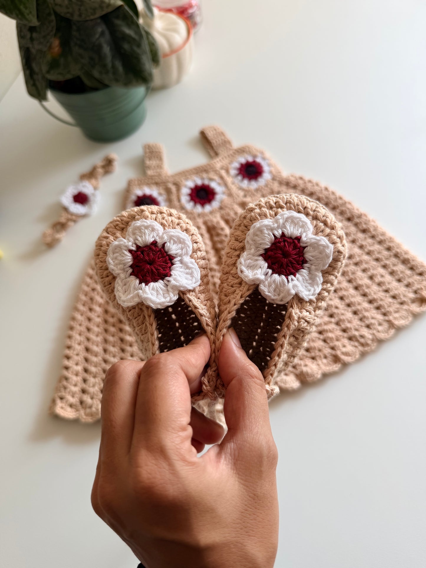 *GRANNY SQUARE CROCHET DRESS*