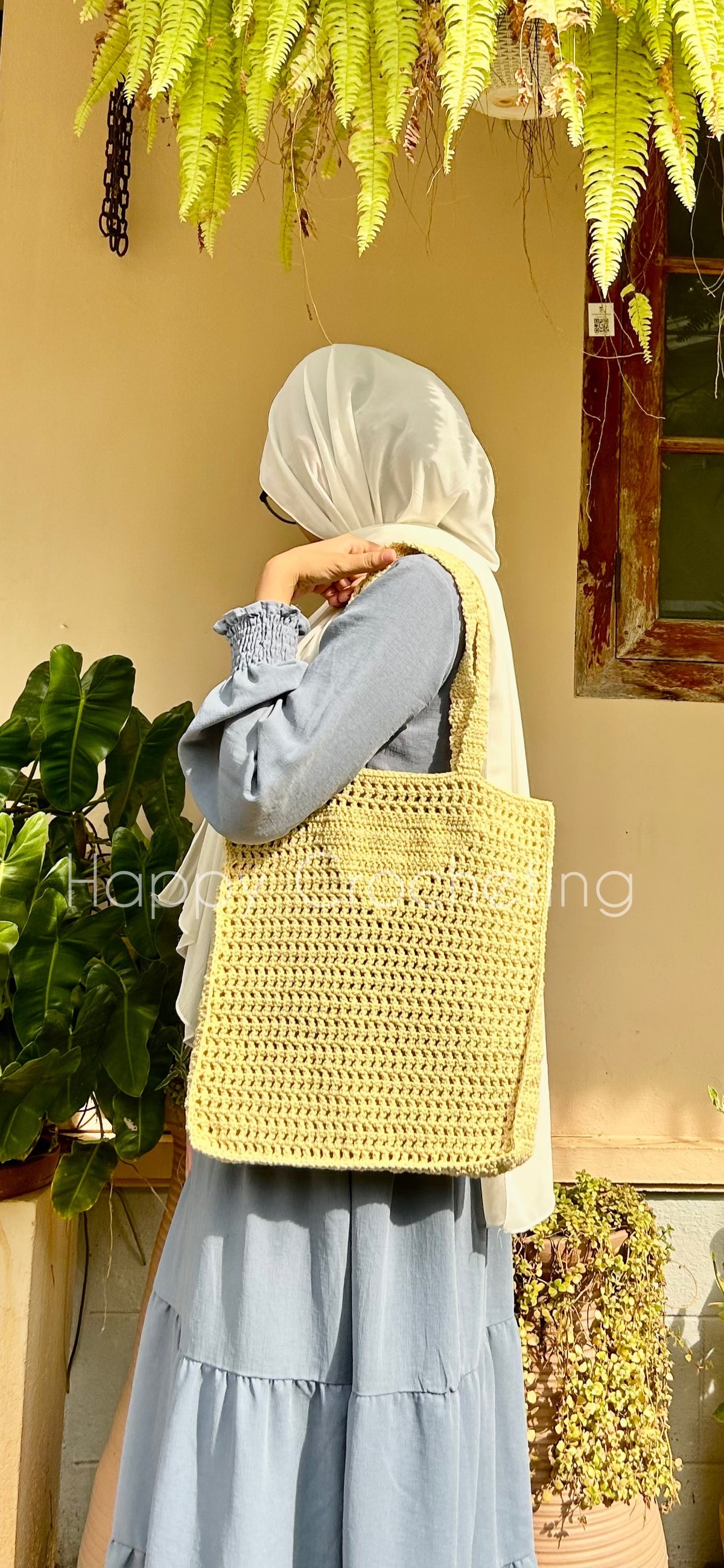 MACRAME TOTE BAG